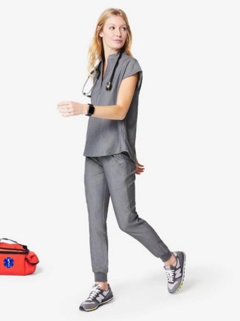 Figs Zamora Jogger Scrub Pant in Graphite technical collection MED